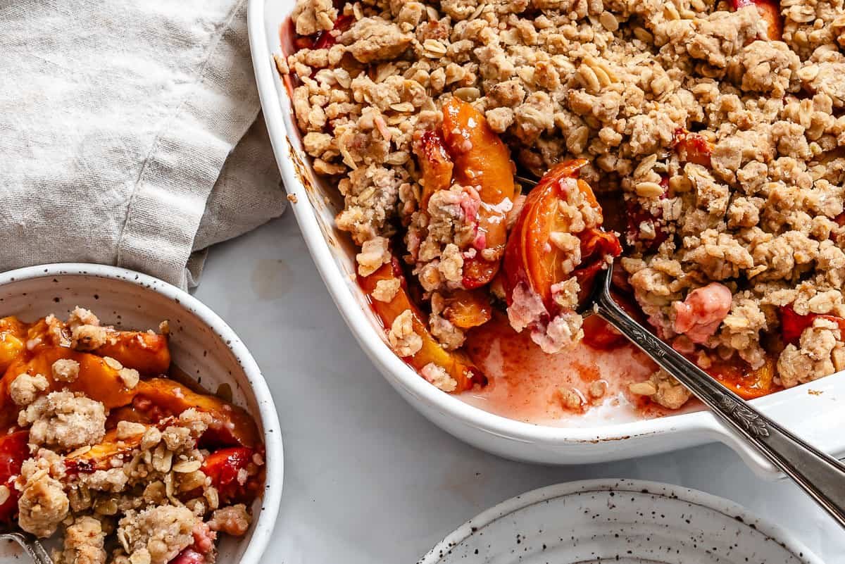 Easy Nectarine Crisp