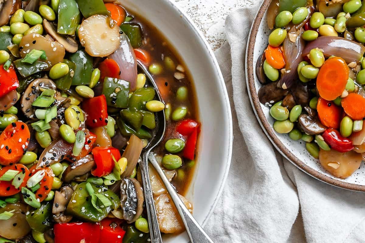 Quick Vegetable and Edamame Stir-Fry